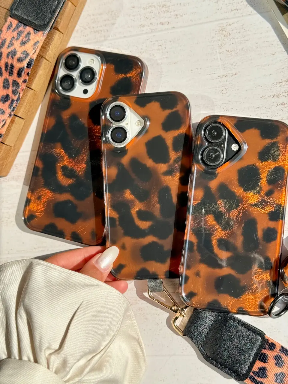 قاب Leopard Flame (کدC2130) - تصویر 3